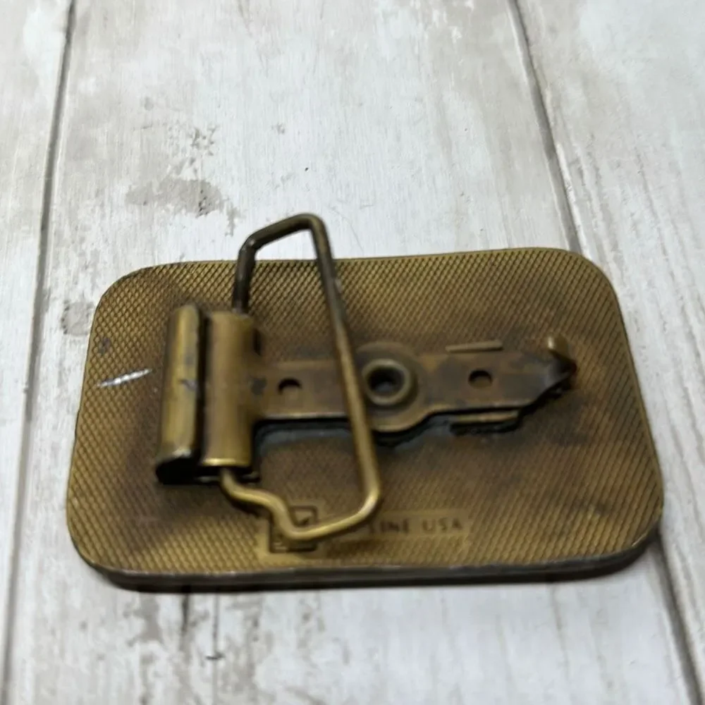 Timberline Stoves Raised Mountain Design Gold Colored Belt Buckle Hit Line‎ USA